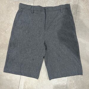 Vineyard vines grey boys golf shorts!